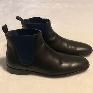 To Boot New York Two Toned Chelsea Boots • Size 9.5